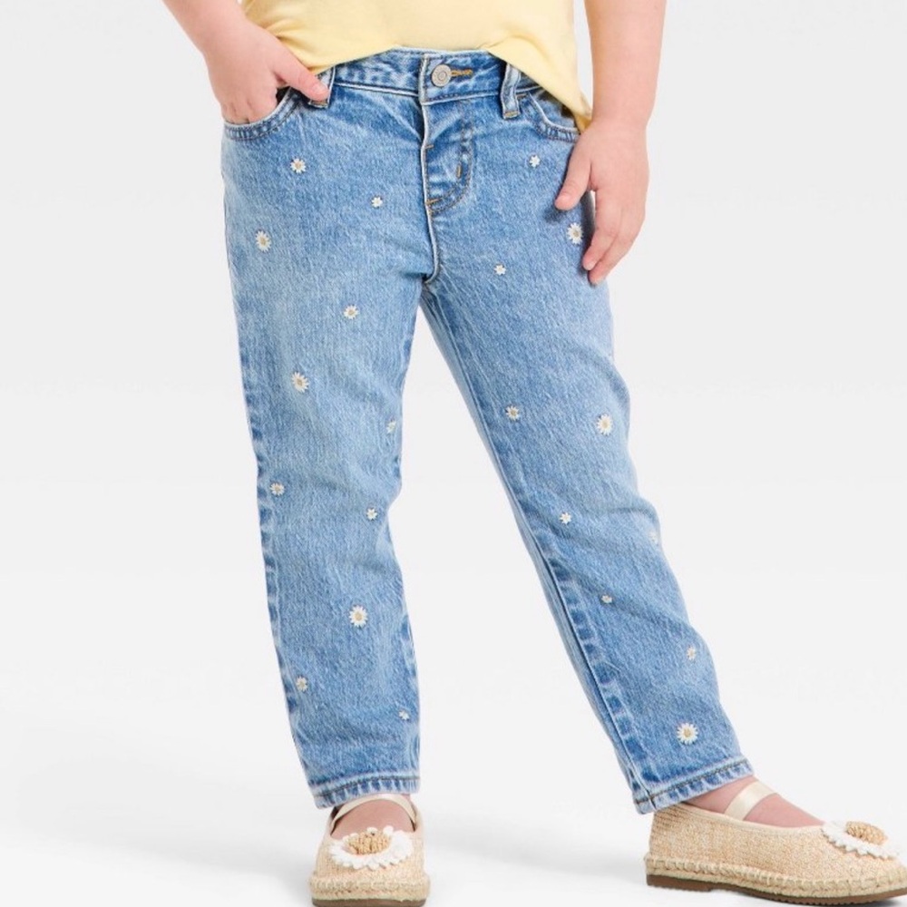 Toddler Girls' Daisy Embroidered Straight Leg Denim Pants, Cat and Jack 5T